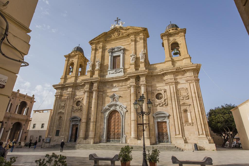 La Casa Della Zia Armenia Hotell Marsala Exteriör bild