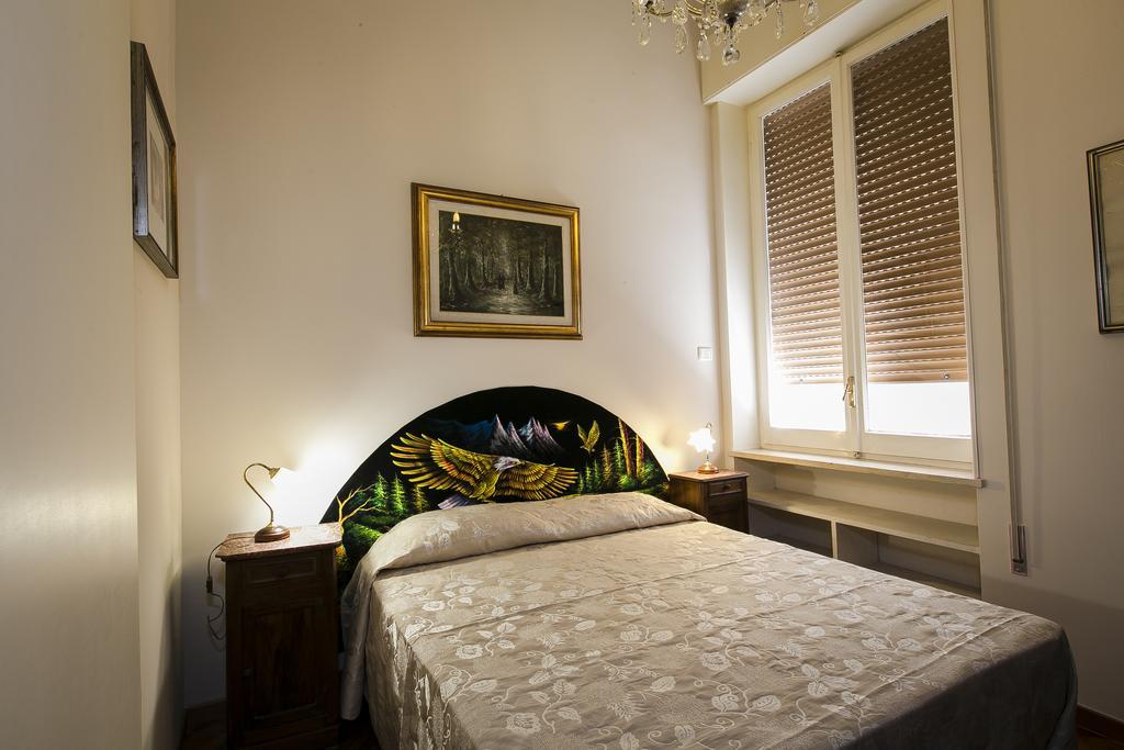 La Casa Della Zia Armenia Hotell Marsala Rum bild